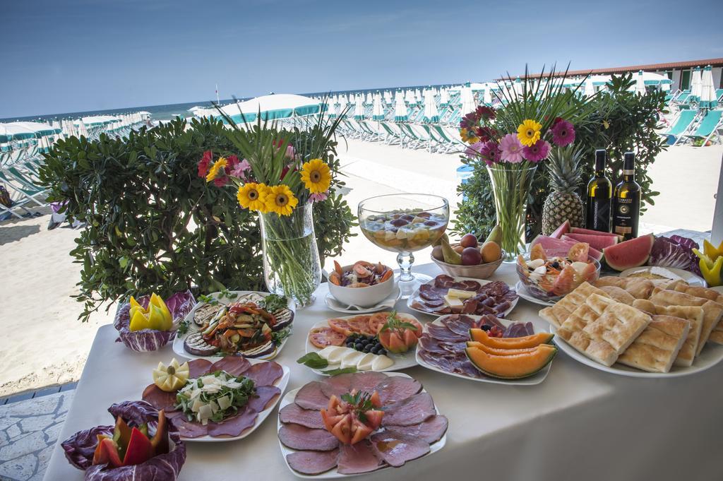 Miramare Resort Tirrenia Pokój zdjęcie